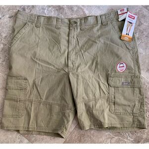 Men's Wrangler Cargo Shorts w/ Stretch Khaki Relaxed Fit Tech Pocket 10" Inseam